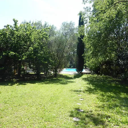 Des Sages Aubussargues