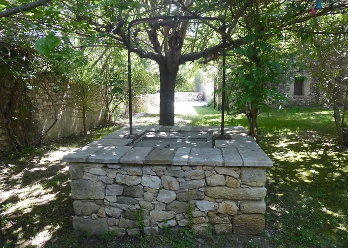 Des Sages Aubussargues